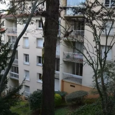 Sejourpoitiers ★ Lumineux ★ 1 Separee ★ 300m De La Gare Et Acces Direct Au Coeur Historique 아파트 *